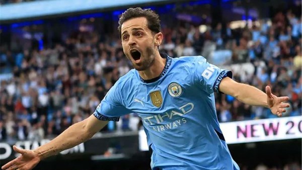 من يخلف برناردو سيلفا؟ 3 أسماء تقتحم حسابات جوارديولا