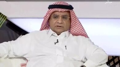 أيقونة عالمية وليس لاعبا منتهيا