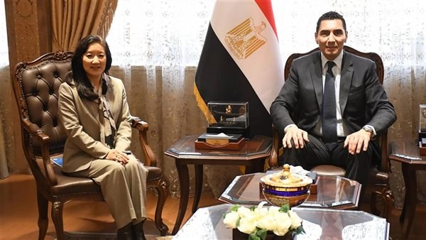 وزير الرياضة يلتقي ممثل الامم المتحدة في العاصمة الإدارية