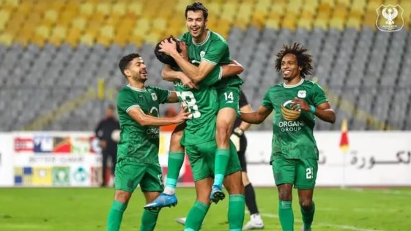 مدرب الأهلي يقترب.. المصري يفاضل بين عدة مدربين لخلافة الكوكي