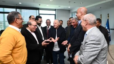 المهندس هاني أبو ريدة يستقبل مجموعة من أندية الجمعية العمومية