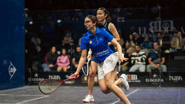 أمينة عرفي تواصل التألق وتبلغ نصف نهائي الجونة للإسكواش بعد الفوز على واتانابي