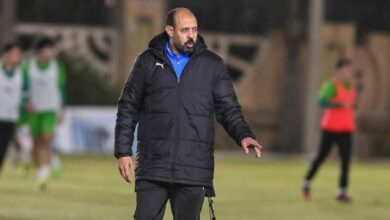 عماد النحاس يقود مرانه الاول في المصري ..صور