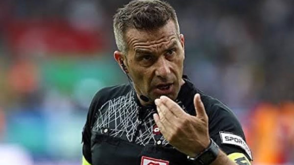 الحكم التركي «سيركان شينار» يؤكد: الأهلي استحق ركلة جزاء أمام سيراميكا كليوباترا