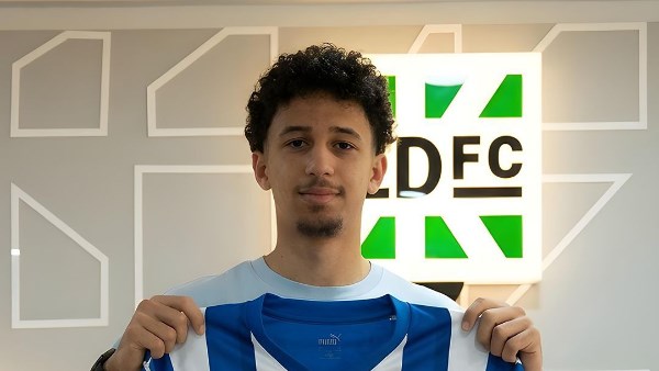 انتقال عمر ياسر لاعب زد إلى نادي ديبورتيفو ألافيس الإسباني