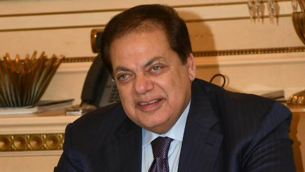 بحلم بحصد لقب الدوري.. النائب محمد أبو العينين يكشف كواليس مباراة الأهلي وعلاقته بالزمالك