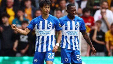 برايتون يتقدم على بيرنلي بهدف في الشوط الأول بالبريميرليج