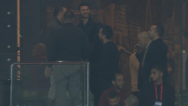 بعد إيقاف 4 مباريات.. الشناوي يظهر في المدرجات لدعم الأهلي أمام سموحة