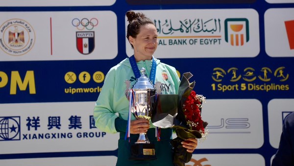 المجرية بلانكا جوزي تتوج بكأس العالم للخماسي الحديث بالقاهرة