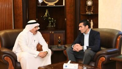 وزير الشباب يناقش مع رئيس الاتحاد المصري سبل دعم وتطوير رياضة الهجن