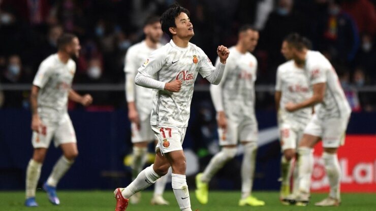 إلتشي يفوز على ريال مايوركا 2-1 في الدوري الإسباني