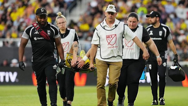 أمير هشام يكشف عن حجم إصابة وسام أبو علي