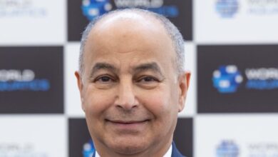 الدولي لألعاب الماء يعيد روسيا وبيلا روسيا لبطولاته .. والمسلم يشدد علي حيادية الرياضة