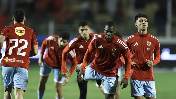 إيقاف لاعبي الأهلي وبيراميدز.. عقوبات نارية من رابطة الأندية للجولة الثانية