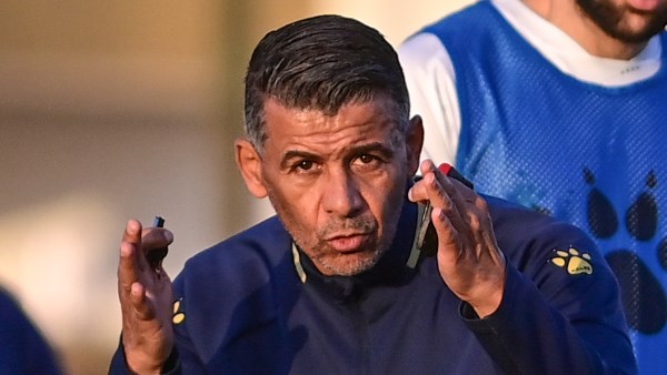 ميلود حمدي يعلن قائمته الأولى مع الاتحاد السكندري استعدادا لمباراة زد