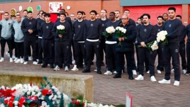 بعثة باريس سان جيرمان تزور النصب التذكاري لـ ديوجو جوتا قبل مواجهة ليفربول