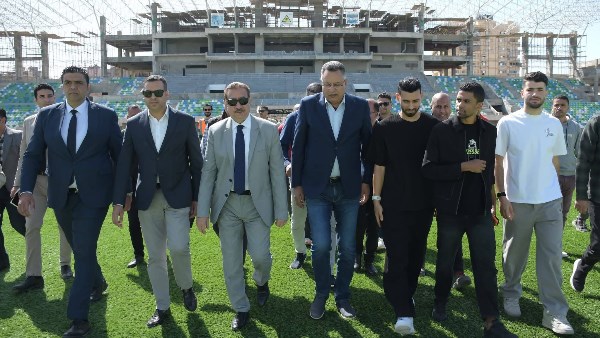 محافظ بورسعيد يتفقد سير العمل باستاد المصري ويوجه بتكثيف الجهود