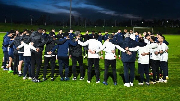 كأس الكونفدرالية.. الزمالك يؤدي مرانه الختامي لـ إياب شباب بلوزداد