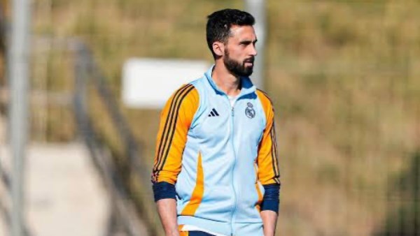 الحكم أفسد المباراة.. تعليق أربيلوا على خروج ريال مدريد من دوري الأبطال