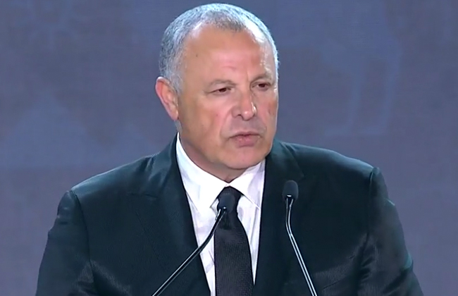 أمير هشام: أبوريدة منع موظفي اتحاد الكرة من السوشيال ميديا