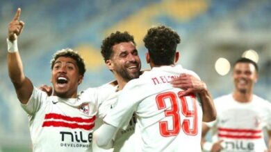 معشوق الجماهير .. تعرف على معلق مباراة الزمالك وشباب بلوزداد