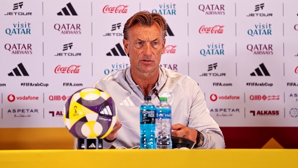 كواليس الشرط الجزائي بعد رحيل هيرفي رينارد عن السعودية