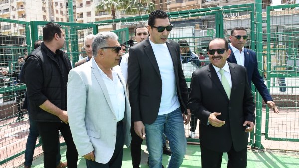 وزير الرياضة ومحافظ الدقهلية يقومان بجولة تفقدية بنادي جزيرة الورد ويلتقيان عدد من نواب المحافظة