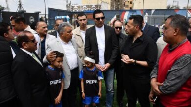 وزير الرياضة ومحافظ الدقهلية يتفقدان مركز شباب قولنجيل ويفتتحان ملعب كرة قدم