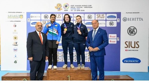 نتائج قوية ومنافسة شرسة في أولى أيام بطولة العالم للرماية للناشئين