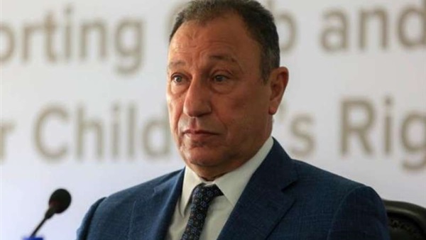 عاجل| الأهلي يضم 3 صفقات نارية ورحيل ثنائي من العيار الثقيل