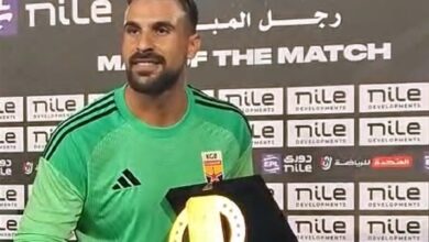 بعد ارتباط اسمه بالأهلي والزمالك.. مدرب الجونة يكشف مصير حارسه