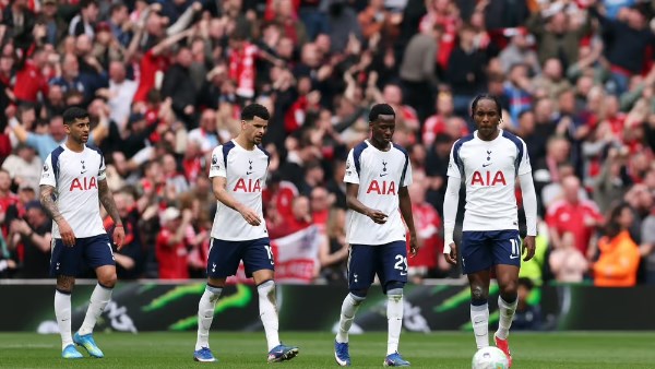 ْ التعادل السلبي يحسم الشوط الأول بين وولفرهامبتون وتوتنهام في الدوري الإنجليزي