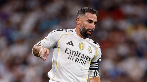 كانيزاريس يثير الجدل: استبعاد كارفاخال من ريال مدريد “قرار شخصي” وليس فنيًا