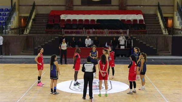 الأهلي وسبورتنج يحسمان أولى مباريات نصف نهائي دوري السوبر لكرة السلة للسيدات