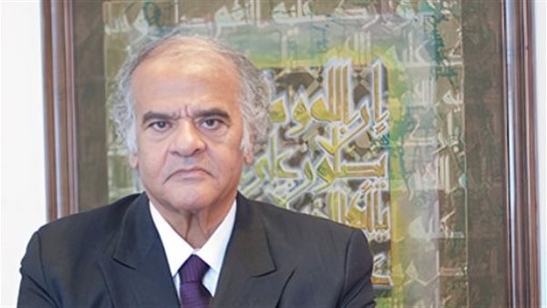 طلب عاجل من ممدوح عباس لـ رئيس الزمالك قبل نهائي الكونفيدرالية (خاص)