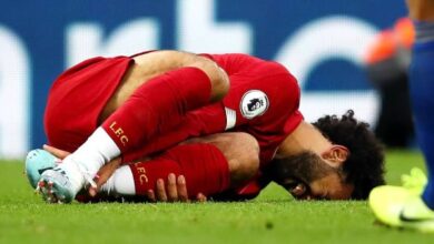 بعد إصابته.. صحف انجلترا: محمد صلاح يغادر ليفربول بسجل مذهل