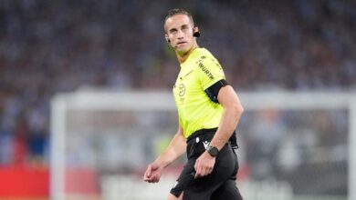 صافرة إسبانية تضبط إيقاع القمة.. روخاس يدير مواجهة الحسم بين الأهلي والزمالك.. من هو الحكم الإسباني وأبرز أرقامه؟