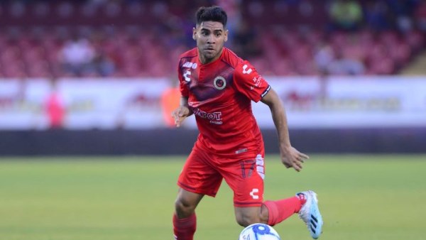 الموهبة تهزم الطول.. أقصر 10 لاعبين في ملاعب العالم