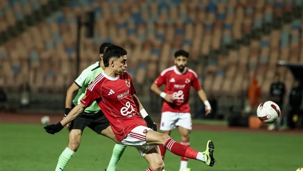 عاجل| نجم الأهلي يتحرك للرحيل رسميا