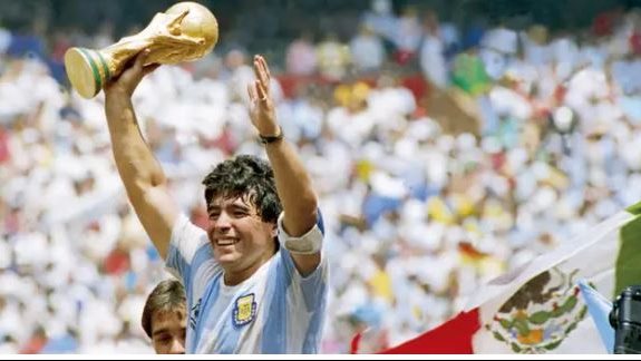 مع اقتراب كأس العالم 2026.. حكاية هدف مارادونا الأشهر في التاريخ