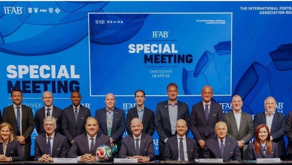 أزمة بـ مطار تورنتو.. إيران تنسحب وكندا تتذرع بالحرس الثوري ومونديال 2026 يشتعل