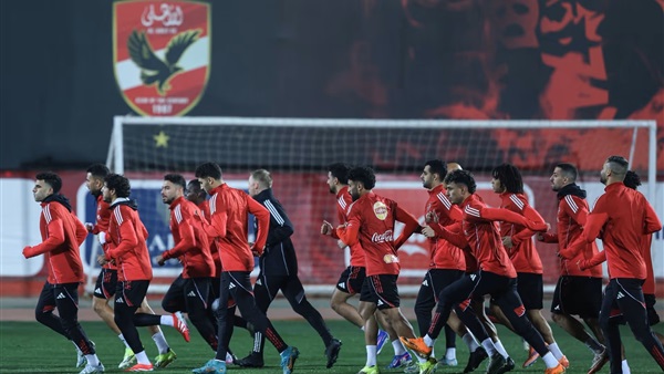 عاجل.. مفاجآت بالجملة في قائمة الأهلي أمام الزمالك