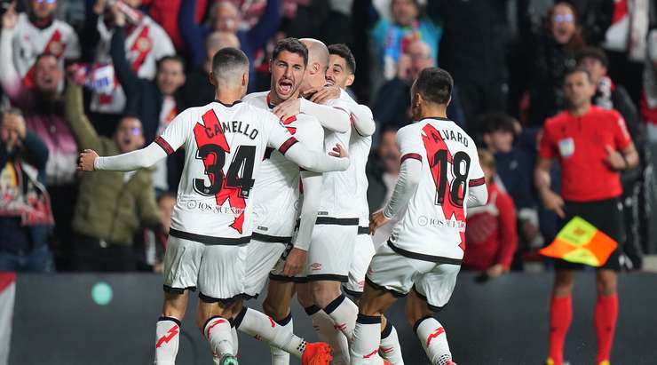 تشكيل رايو فاليكانو وستراسبورج في نصف نهائي بطولة دوري المؤتمر الأوروبي