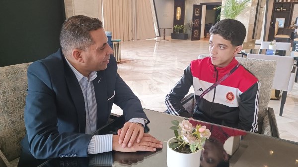اتحاد المصارعة يكرم البطل عبدالله حسونة على هامش البطولة الإفريقية