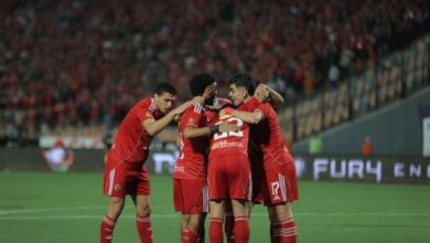 الأهلي يكتسح الزمالك بثلاثية نظيفة ويحسم القمة 132 في بطولة الدوري