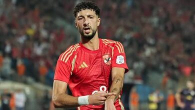 بطريقته الخاصة.. وسام أبو علي يحتفل بفوز الأهلي على الزمالك