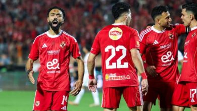 الأهلي يستعيد نجم دفاعه أمام إنبي في الدوري