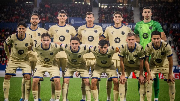 برشلونة على أعتاب اللقب.. هل يحسم الدوري الإسباني فى منازل اللاعبين أم ينتظرون للكلاسيكو؟