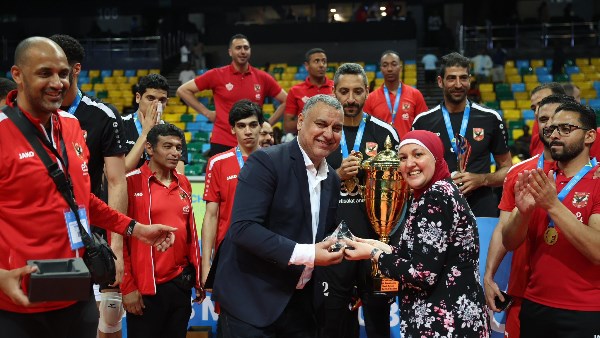 هيمنة بلا منازع.. رجال طائرة الأهلي يكتبون موسمًا تاريخيًا بالخماسية ويتربعون على عرش إفريقيا للمرة 17
