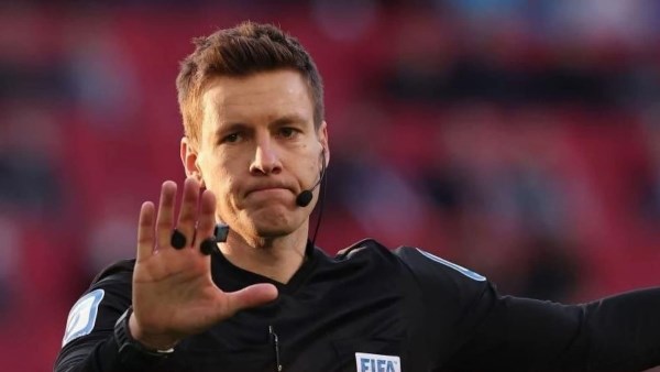 دوري أبطال أوروبا.. طاقم تحكيم ألماني لمباراة الإياب بين أرسنال واتلتيكو مدريد